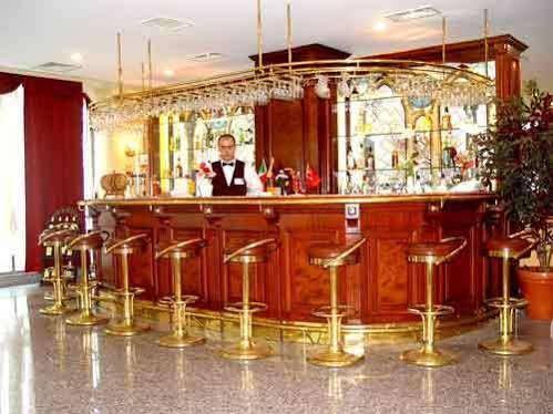 Grand Medya Hotel Стамбул Экстерьер фото